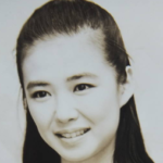 萬田久子さんの若い頃の美しいロングヘアーを画像で発掘しました！
