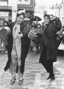 桃井かおり松坂慶子『自由な女神たち(1987』